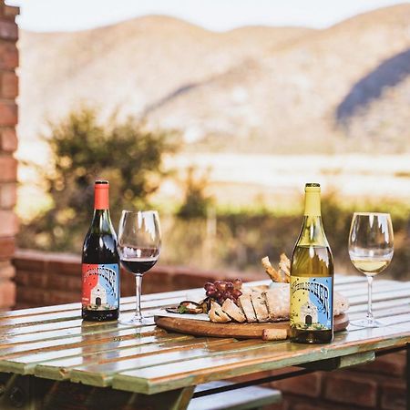Otavi Vineyards Self-Catering & Camping المظهر الخارجي الصورة